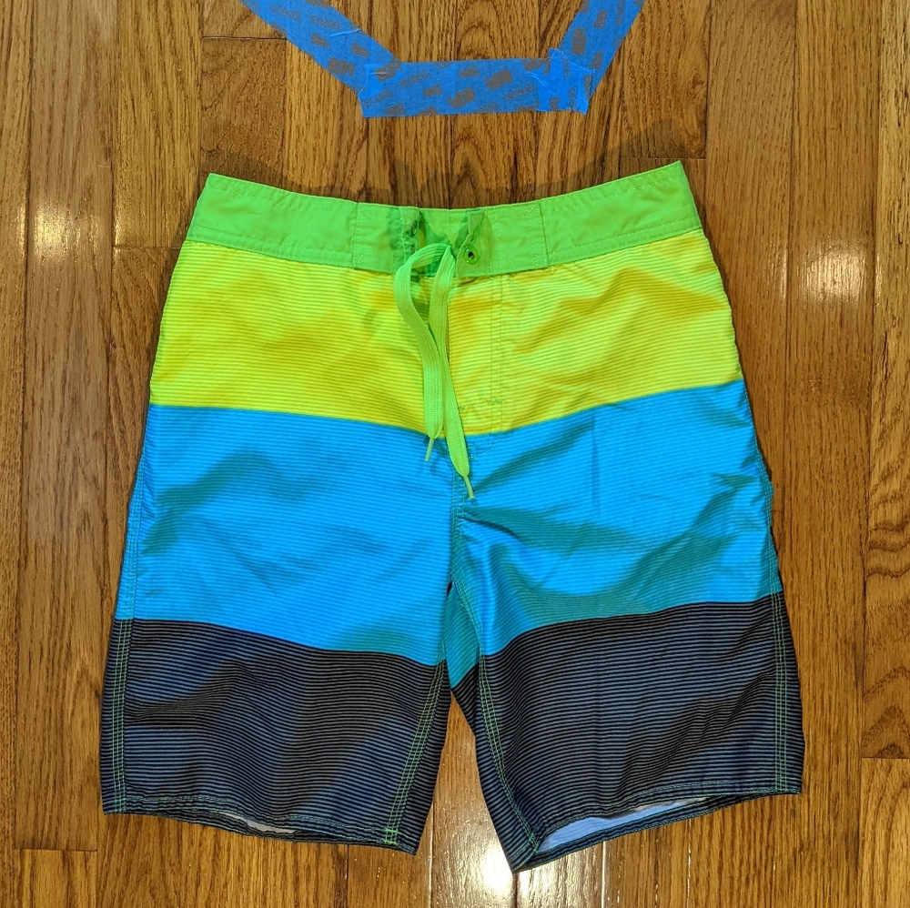 Arizona Jeans Boys Board Shorts Size M 10/12